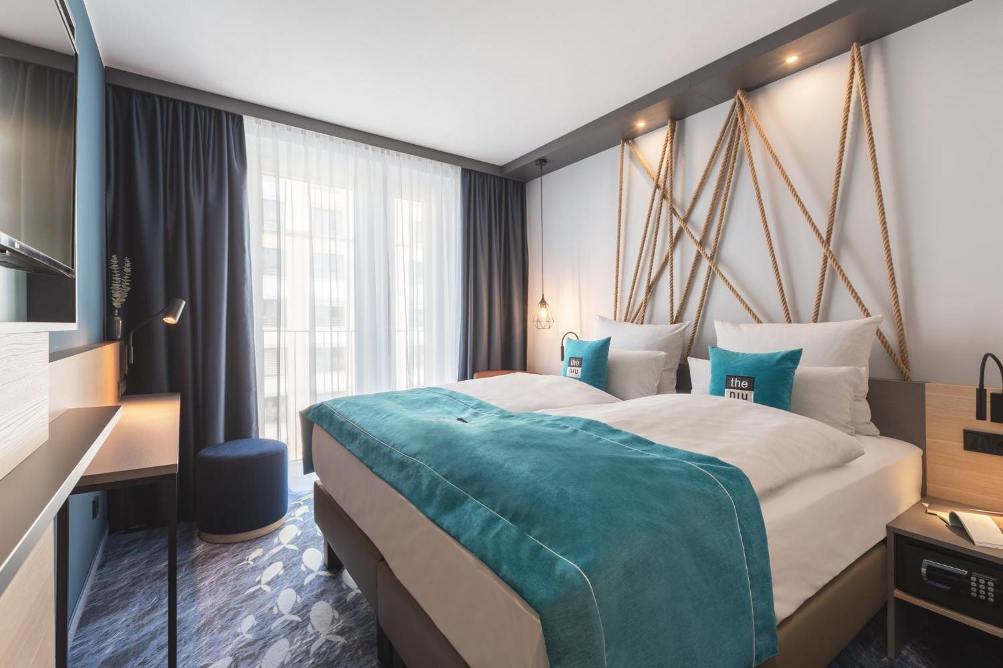 - The Niu, Yen By Ihg 3* Hambourg