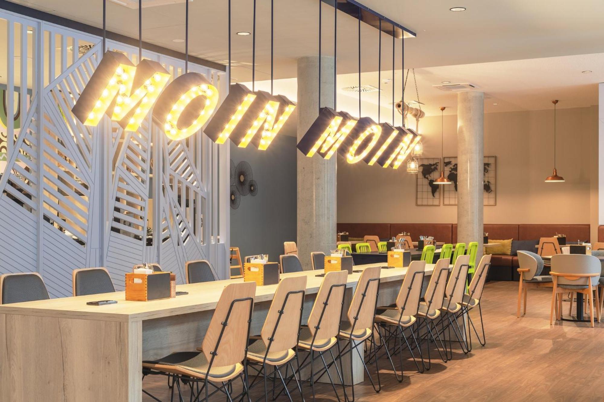 - The Niu, Yen By Ihg Hamburg-Harburg